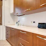 Casa *